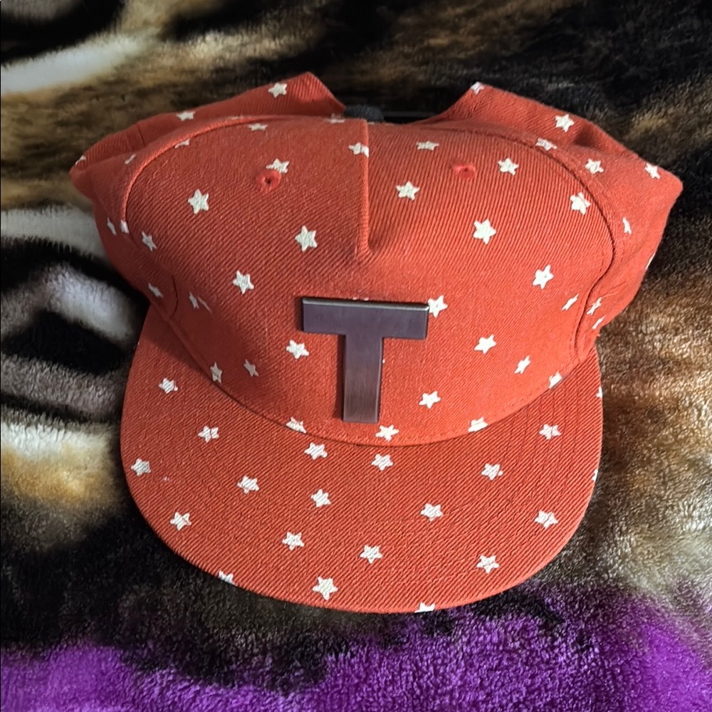 Trukfit Red Star Pattern Cap